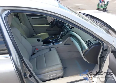 2010 Acura Tl 3.5 z USA, uszkodzony, nr VIN 19UUA8F50AA009178